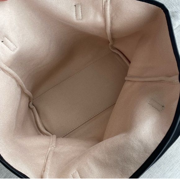 Brand new cozy teddy tote bag - Picture 12 of 15